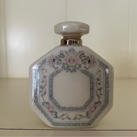 Lenox Charleston Perfume Bottle - Picture 3 of 6